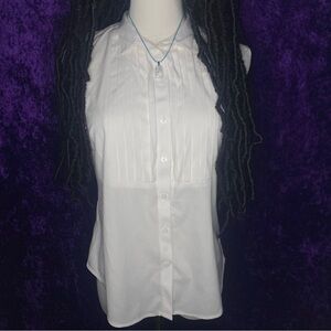Elegant White Sleeveless Blouse